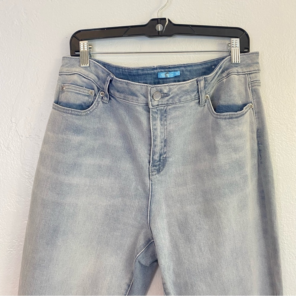 J. McLaughlin Light Blue Denim high waisted straight leg Pants size 14 - Picture 2 of 7